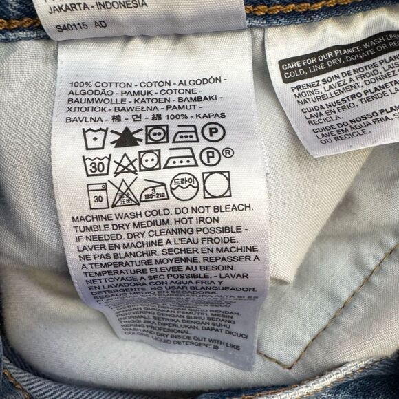 🛍️ Levi’s Button Fly Denim Mini Skirt sz 31 - Picture 6 of 10